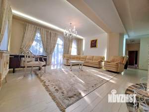 4-к квартира, на длительный срок, 150м2, 2/2 этаж