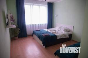 1-к квартира, посуточно, 32м2, 6/9 этаж