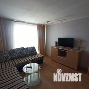 1-к квартира, посуточно, 55м2, 1/1 этаж