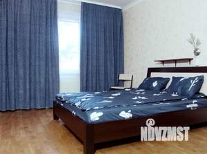 2-к квартира, посуточно, 65м2, 1/5 этаж