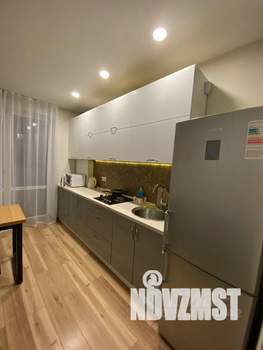 1-к квартира, посуточно, 37м2, 2/9 этаж