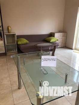 1-к квартира, посуточно, 40м2, 1/3 этаж