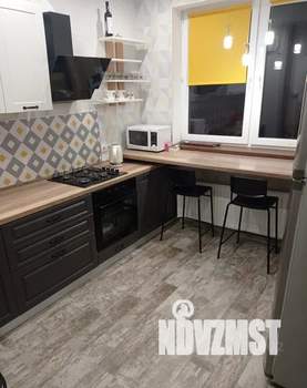 1-к квартира, посуточно, 33м2, 8/14 этаж