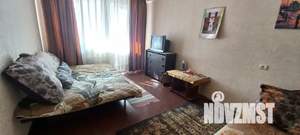 1-к квартира, посуточно, 35м2, 3/10 этаж