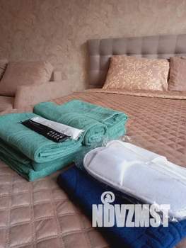 1-к квартира, посуточно, 44м2, 1/5 этаж