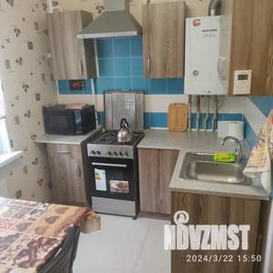 1-к квартира, посуточно, 40м2, 1/9 этаж