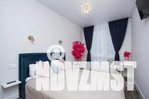 1-к квартира, посуточно, 39м2, 1/18 этаж