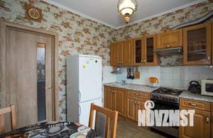 1-к квартира, посуточно, 55м2, 1/1 этаж