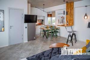 2-к квартира, посуточно, 50м2, 1/1 этаж