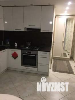 Студия квартира, посуточно, 33м2, 2/5 этаж