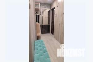 1-к квартира, посуточно, 37м2, 8/10 этаж