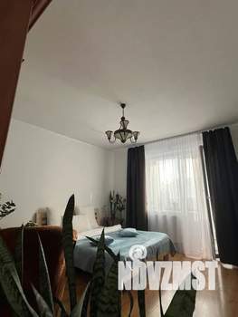 1-к квартира, посуточно, 39м2, 3/5 этаж