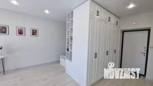 Студия квартира, посуточно, 40м2, 10/10 этаж