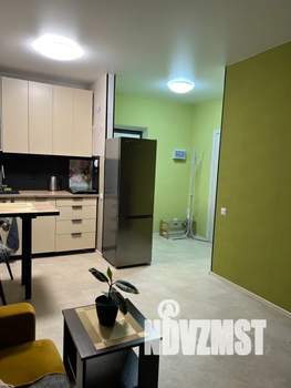 Студия квартира, посуточно, 40м2, 9/9 этаж