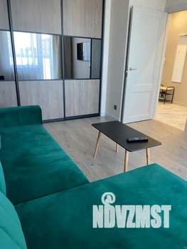 1-к квартира, посуточно, 40м2, 8/10 этаж