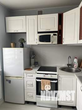 1-к квартира, посуточно, 32м2, 10/10 этаж