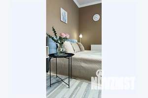 1-к квартира, посуточно, 33м2, 9/9 этаж