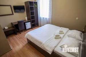 1-к квартира, посуточно, 13м2, 1/1 этаж