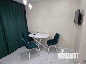 1-к квартира, посуточно, 40м2, 4/10 этаж