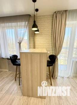 1-к квартира, посуточно, 49м2, 1/1 этаж