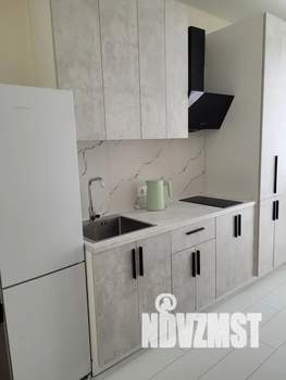 1-к квартира, посуточно, 40м2, 5/9 этаж