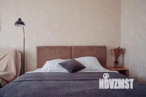 1-к квартира, посуточно, 37м2, 1/1 этаж