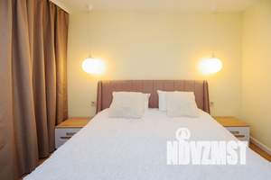 2-к квартира, посуточно, 37м2, 1/2 этаж