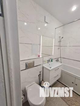 1-к квартира, посуточно, 38м2, 5/8 этаж