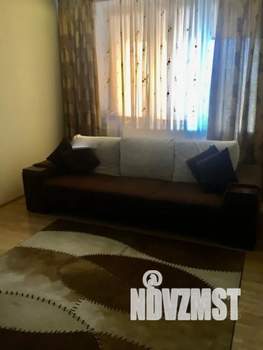 2-к квартира, посуточно, 52м2, 5/6 этаж