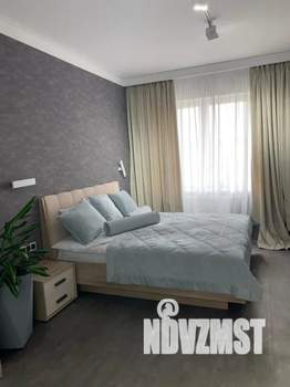1-к квартира, посуточно, 70м2, 10/12 этаж