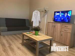 1-к квартира, посуточно, 38м2, 1/1 этаж