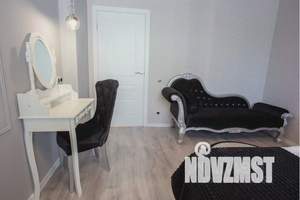 3-к квартира, посуточно, 104м2, 4/8 этаж