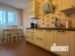 2-к квартира, посуточно, 72м2, 1/14 этаж