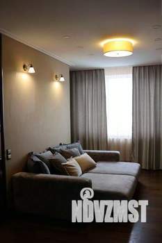 2-к квартира, посуточно, 43м2, 1/1 этаж