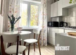 1-к квартира, посуточно, 38м2, 3/5 этаж