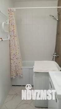 1-к квартира, посуточно, 37м2, 5/10 этаж