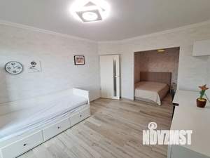 1-к квартира, посуточно, 50м2, 6/9 этаж