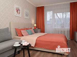 1-к квартира, посуточно, 37м2, 3/4 этаж