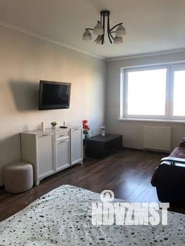 1-к квартира, посуточно, 39м2, 9/17 этаж