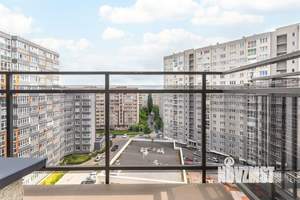 1-к квартира, посуточно, 50м2, 10/12 этаж