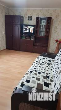 2-к квартира, посуточно, 44м2, 3/4 этаж