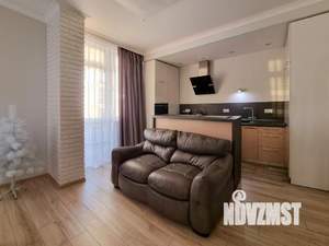 1-к квартира, посуточно, 47м2, 1/1 этаж