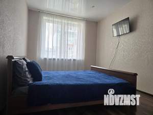 1-к квартира, посуточно, 60м2, 1/1 этаж