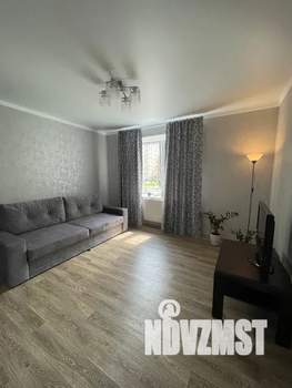 1-к квартира, посуточно, 40м2, 2/9 этаж