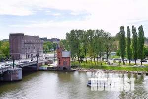 1-к квартира, посуточно, 57м2, 5/8 этаж