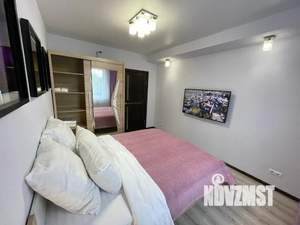 1-к квартира, посуточно, 60м2, 3/10 этаж