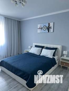1-к квартира, посуточно, 44м2, 6/9 этаж