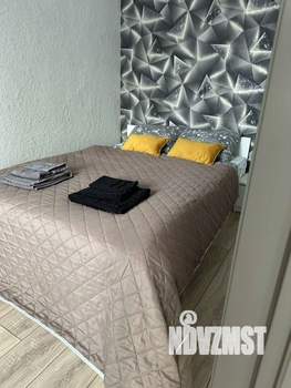 2-к квартира, посуточно, 42м2, 3/5 этаж