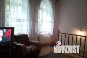 2-к квартира, посуточно, 80м2, 1/2 этаж