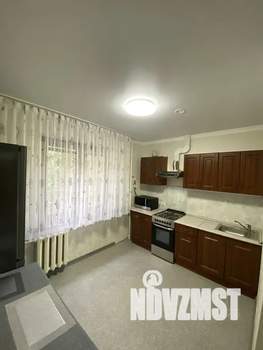 1-к квартира, посуточно, 39м2, 2/9 этаж